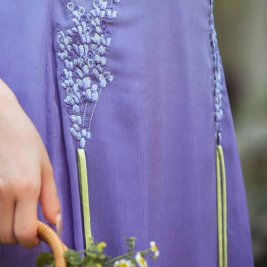 【林栖设计小店】（少量现货）【林栖推荐】2025年春夏新品紫色渐变连衣裙绣花长裙女N1952431 商品图6