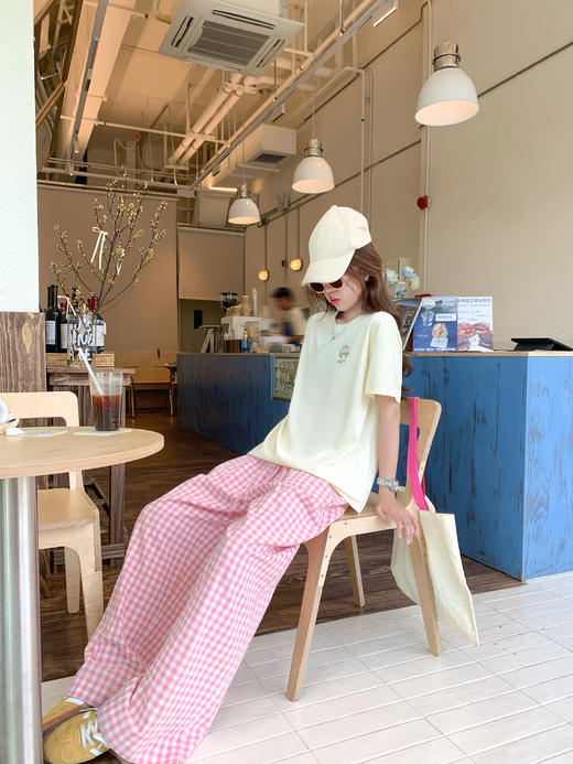 <曾小咸推荐>慵懒休闲奶黄色后背印花短袖T恤 商品图10