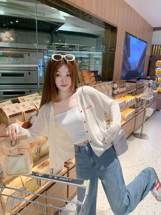 <曾小咸推荐>韩版白色刺绣针织开衫外套新款 商品图11