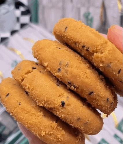 【泸溪河桃酥】入口即化，不用来南京也可以吃到，桃酥届的天花板！ 三个口味：原味（奶香型）、生椰拿铁、葱油 ✅香酥掉渣，核桃香充斥着整个口腔  ✅老人小孩都可以吃全家共享 商品图2