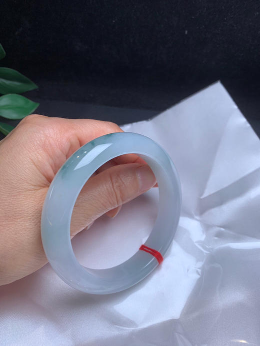 620106，58.7飘花手镯，润润的，底妆干净清新 飘清新蓝花 商品图5