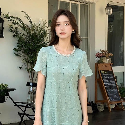 奢姿大码女装2025夏季短袖度假宽松刺绣提花减龄气质连衣裙9952853326 商品图2