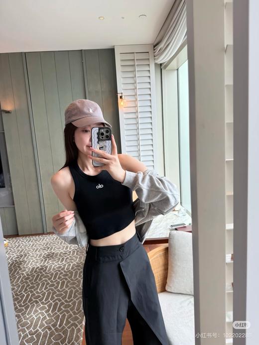  ALO女孩穿搭新款无袖小背心 商品图0