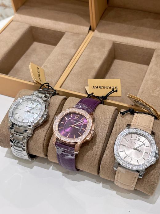 【香港直邮】Burberry/博柏利炫丽钻带表盘女士手表（钢带BBY1801、紫色BBY1809、白色BBY1400） 商品图1