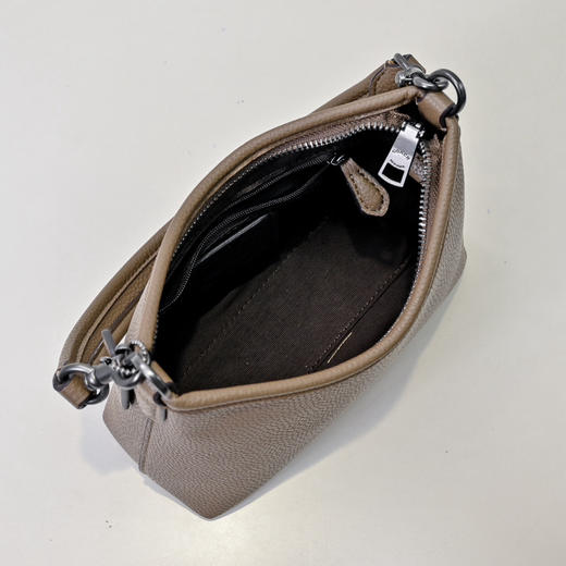 夏季特惠💰470 蔻驰新款流浪包小号CBH16 尺寸:19*15*8cm 商品图6