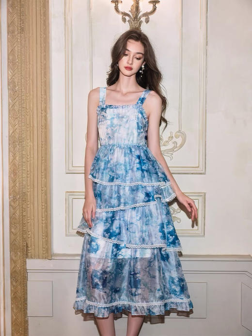 蓝色波浪印花吊带背心层叠荷叶边连衣裙 商品图1