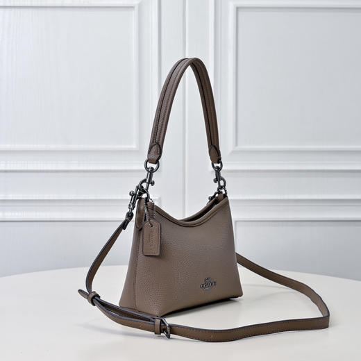 夏季特惠💰470 蔻驰新款流浪包小号CBH16 尺寸:19*15*8cm 商品图1