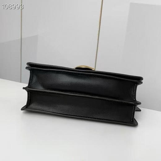 夏季特惠💰560 蔻驰新品 chaintabby caf52 增加了内部隔层包盖 商品图6