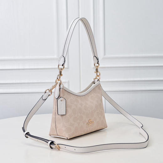 夏季特惠💰470 蔻驰新款流浪包小号CBH15 尺寸:19*15*8cm 商品图2