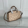 夏季特惠💰550 蔻驰【新品】女士老花SAVANNAH小号CARRYALL手提斜挎包 CAL53 尺寸：28.5*18*10cm 商品缩略图3