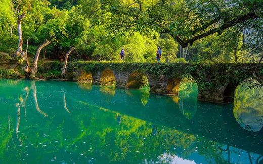 【寒假亲子】硬核贵州,VIP包场探索“地心迪士尼”,攀爬悬崖咖啡,房车森林露营,FAST天眼探秘!小七孔\古寨|5~65岁亲子 商品图2