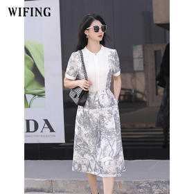 未风印花高腰显瘦连衣裙女夏2025年夏季新款女装气质法式圆领裙子