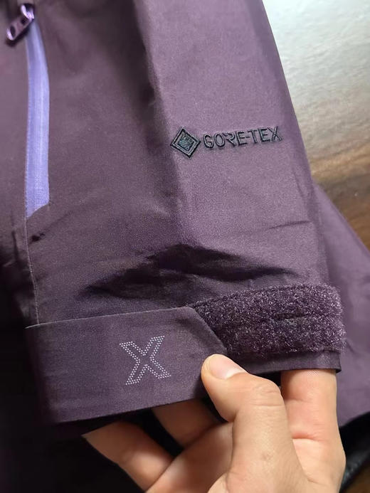 2025最新款尝鲜 原单正品凯乐石玄夜紫冲锋衣
尺码XS～XXL
原价2000➕ 商品图3