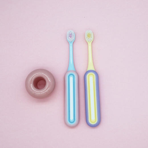 【温柔洁齿，呵护小萌牙！】牙刷软毛儿童硅胶手柄 质感小头细软护龈 儿童牙刷2支装-QQ 商品图3