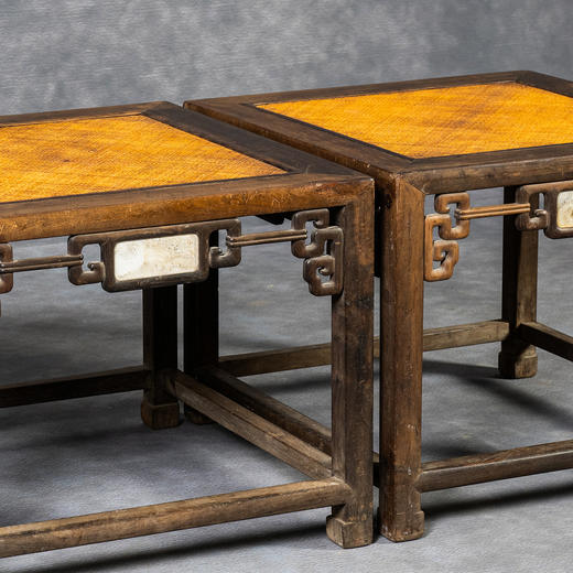 清中期	紫檀镶云石拐子纹四面平大禅凳（一对） 商品图3