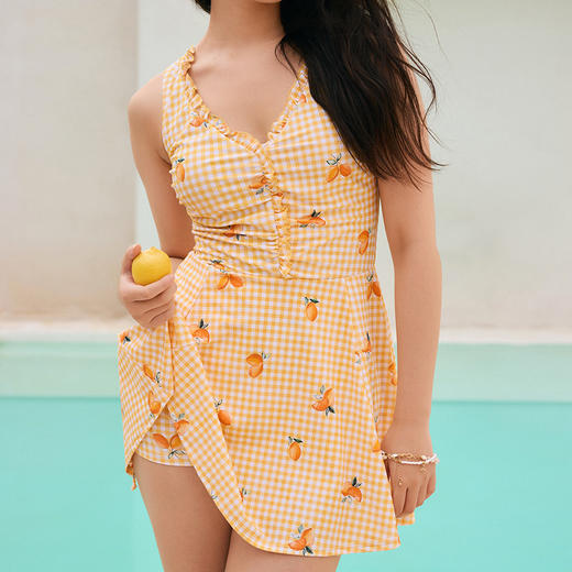 sisia2025新款泳衣女士高级感显瘦遮肚性感绝美温泉连体泳衣度假 商品图7