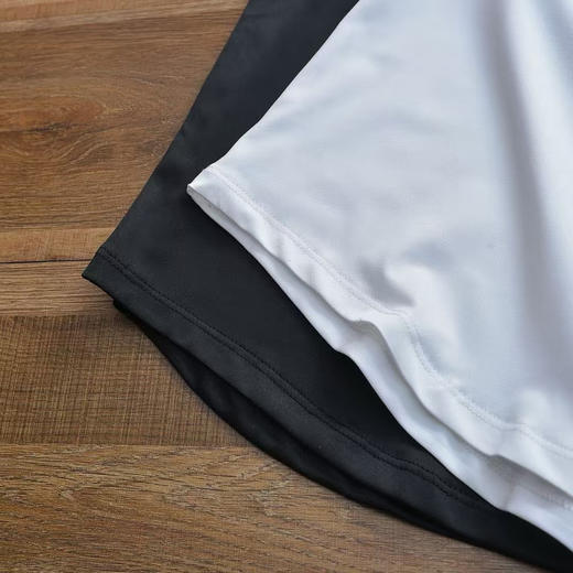 2025新款，原单正品 lululemon年夏季新款，无袖坎肩式设计时尚百搭棉背心

规格：一盒2件【黑色白色】

尺寸：M-XXL 商品图6