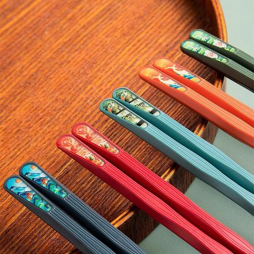 【速抢！拍5发10！国风餐桌新宠🔥】耐高温防霉防滑，合金筷子让每一餐都雅致又安心✨家庭必备套装，装轻松分餐！新款合金筷子 家用筷子 家庭套装可爱耐高温防霉防滑分餐国风雅致餐具 商品图1