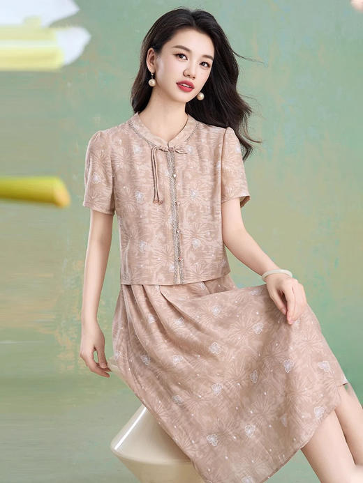 「自」全新升级【铂金会员293/天猫399/差价106】(99447)洛诗琳气质优雅连衣裙套装2025夏季新款国风刺绣背心裙两件套女 商品图0