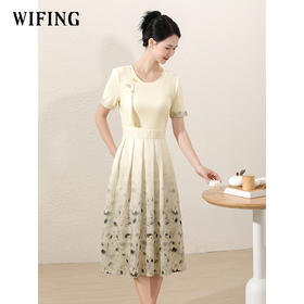 未风杏色国风连衣裙女2025新款夏季气质收腰针织拼接长款短袖裙子