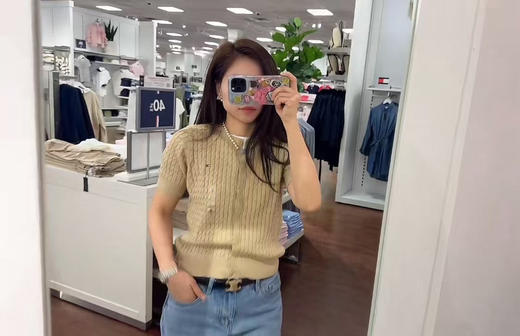 终于有折💰399元直邮🇺🇸Tommy女款短麻花开衫，纯棉材质质感柔软，新款的半袖毛衣真好看🔥都是白扣，有一些羊毛混纺 商品图6