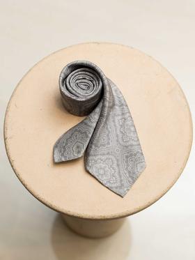 Kenji Kaga 七折无里衬领带