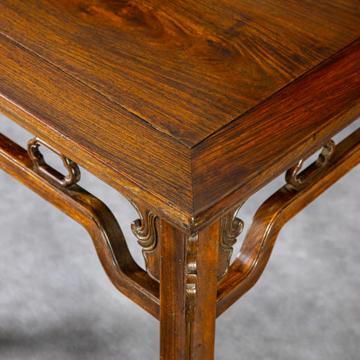 清	黄花梨海棠卡子花一腿三牙方桌 商品图3