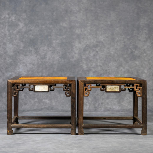 清中期	紫檀镶云石拐子纹四面平大禅凳（一对） 商品图0