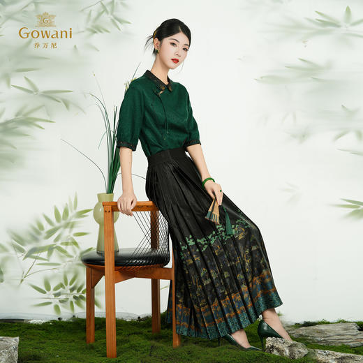 【松绿色】【香云纱】乔万尼新品2025新中式上衣刺绣真丝小衫ED2C503 商品图3