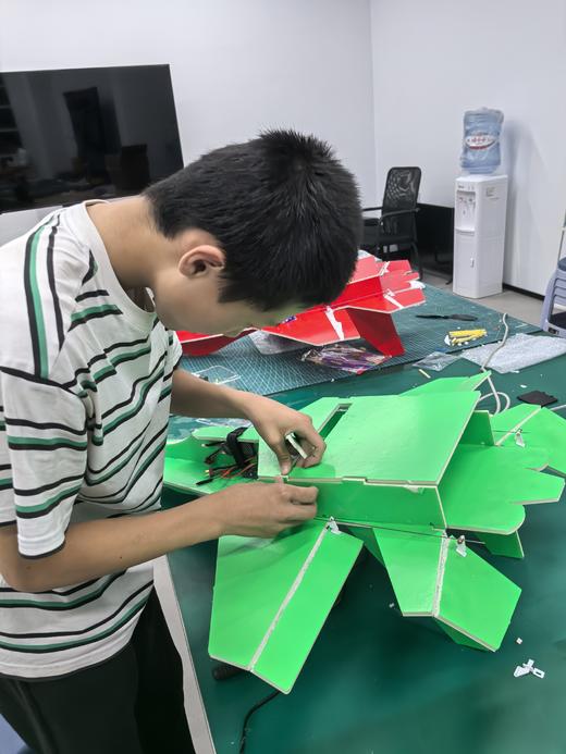 暖爸实验室2025暑期科创营-「我是苏27飞机设计师」 商品图4