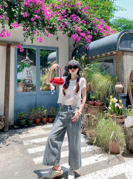 <曾小咸推荐>纯欲不规则蕾丝花边短袖T恤 商品图5