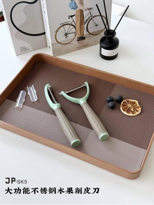💥到手两把‼【进口品牌JP•sk5削皮刀】304不锈钢， 软硬皆可削❗省时省力，🉐提升厨房幸福感的小神器~ 🔺锋利刀头，耐磨耐用不卡皮  商品图2