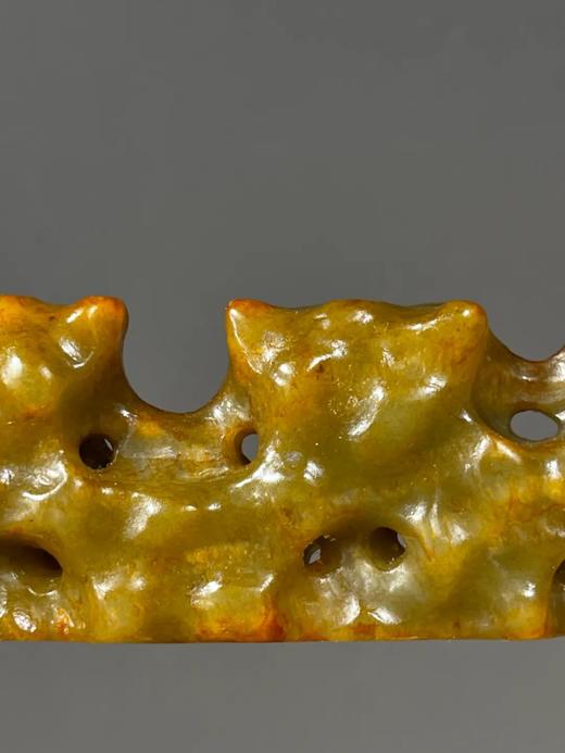 黄沁白玉镂雕奇石石形笔搁，顺丰包邮 商品图14