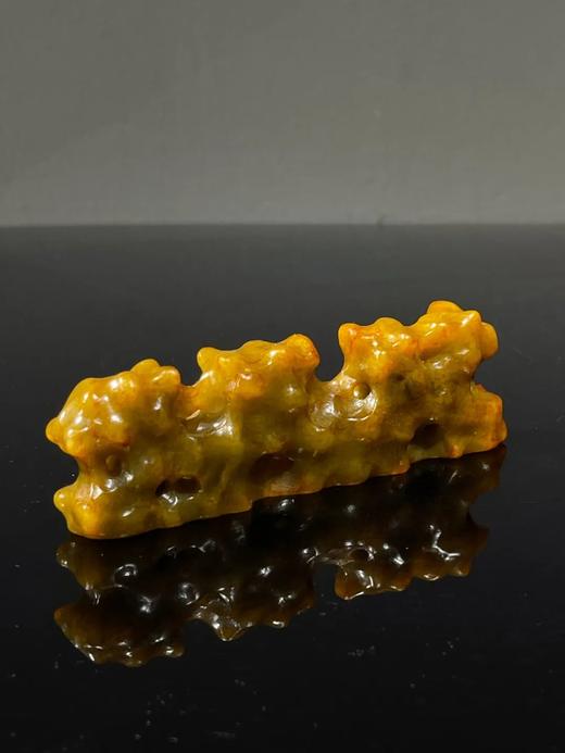 黄沁白玉镂雕奇石石形笔搁，顺丰包邮 商品图10