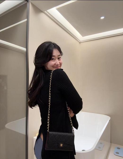 香奈儿 23P 经典菱格长款 颗粒压花小牛皮配金属卡包钱包 （LU） 商品图4