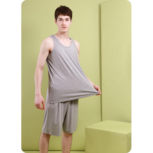 【居家服】【DF】男夏新款5A抗菌除臭艾草防蚊弹力加肥大码休闲居家宽背心短裤套服 商品图3