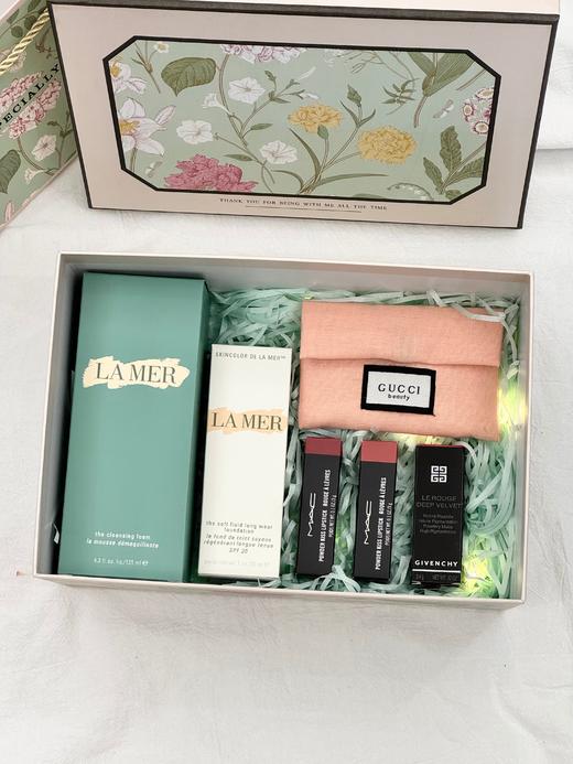 D060326优雅浪漫海蓝洁面彩妆森系珍珠礼盒 商品图0