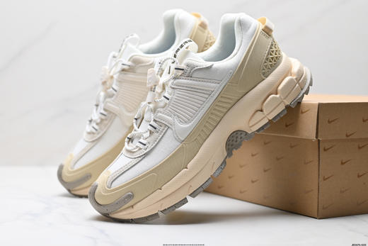 耐克Nike Zoom Vomero Roam复古休闲运动慢跑鞋FV2295-002男女鞋 商品图7