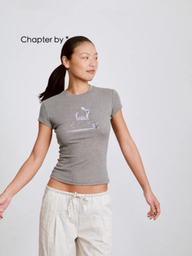 Chapter by/CB202502021/小鹿印花修身针织双色基础款短袖