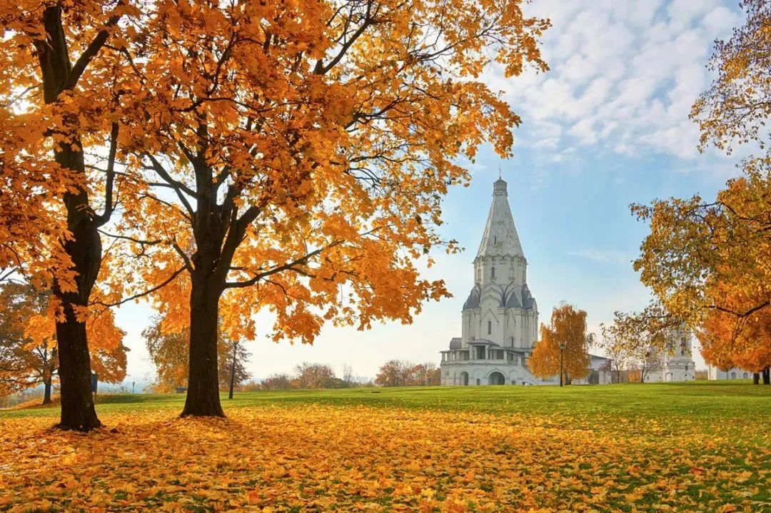 俄罗斯秋色双首都、金环醉美小镇（弗拉基米尔+苏兹达里+谢镇） 10天摄影团