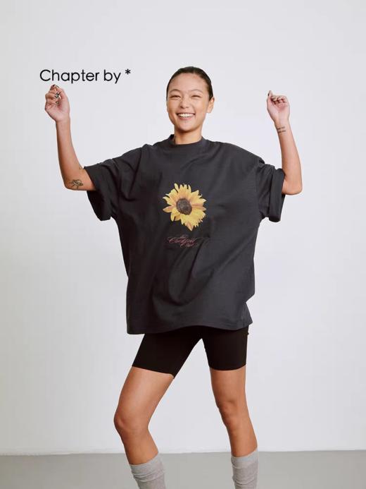 Chapter by/CB202412042/英文字体向日葵印花短袖 商品图1