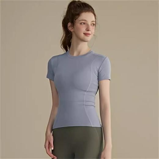 【147元任选3件】跃牌【蚂蚁运动】系列 瑜伽短袖紧身显瘦裸感高弹运动跑步t恤DST2766（活动产品，收货7天内支持退换） 商品图2