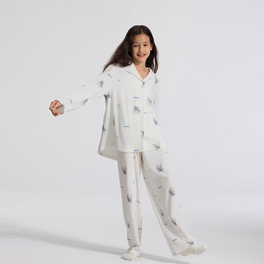 【春上新】8楼爱慕儿童Aimer Kids少女2件装-萌宠雪纳瑞开衫长袖套装AJ143F531，吊牌价899元 商品图4