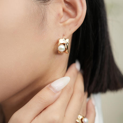 Garden of Eden 伊甸园系列 | 晨曦白珠耳环 商品图2