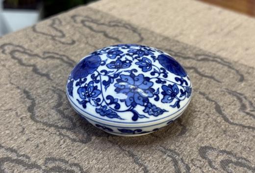 柴窑青花缠枝莲印泥盒 商品图0