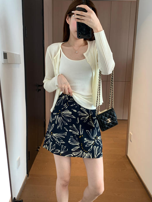 水墨之韵 ！2025双皱面料轻盈透气细腻亲肤直筒裙裤版印花短裙夏！ 商品图5