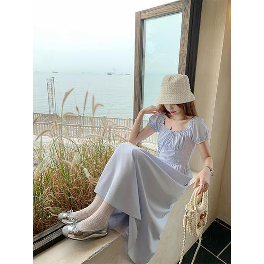 <曾小咸推荐>3.27现货秒杀 ！微信超特价！法式方领蝴蝶结系带连衣裙 日常229.99 立减130 秒杀99.99！！ 商品图1