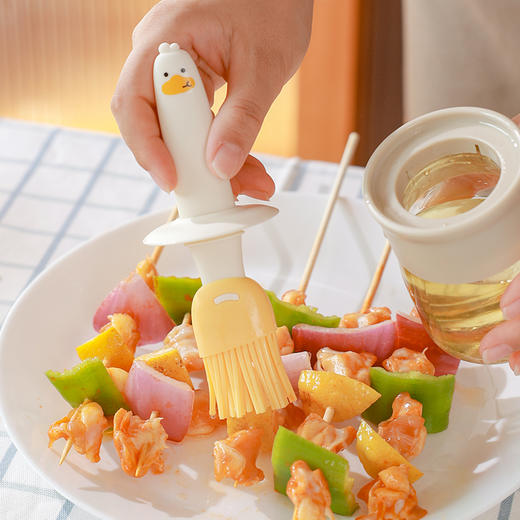 【YOY鸭一体油刷瓶】烧烤刷油刷子家用硅胶油刷带瓶厨房烙饼食品级烧烤烘焙一体油刷瓶 商品图5
