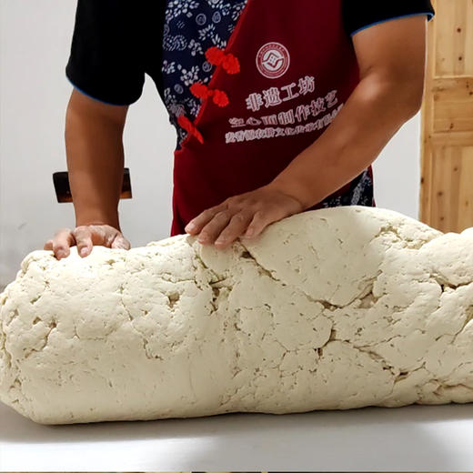 【绥阳空心面 】全麦面粉 表面光滑，中空，入口爽滑有嚼劲，久煮不断，二次回锅如初采用传统工艺全程纯手工制作，而且是自然发酵 商品图5