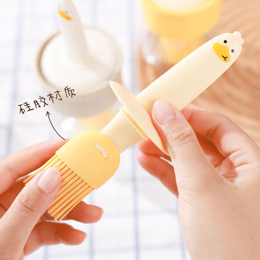 【YOY鸭一体油刷瓶】烧烤刷油刷子家用硅胶油刷带瓶厨房烙饼食品级烧烤烘焙一体油刷瓶 商品图3